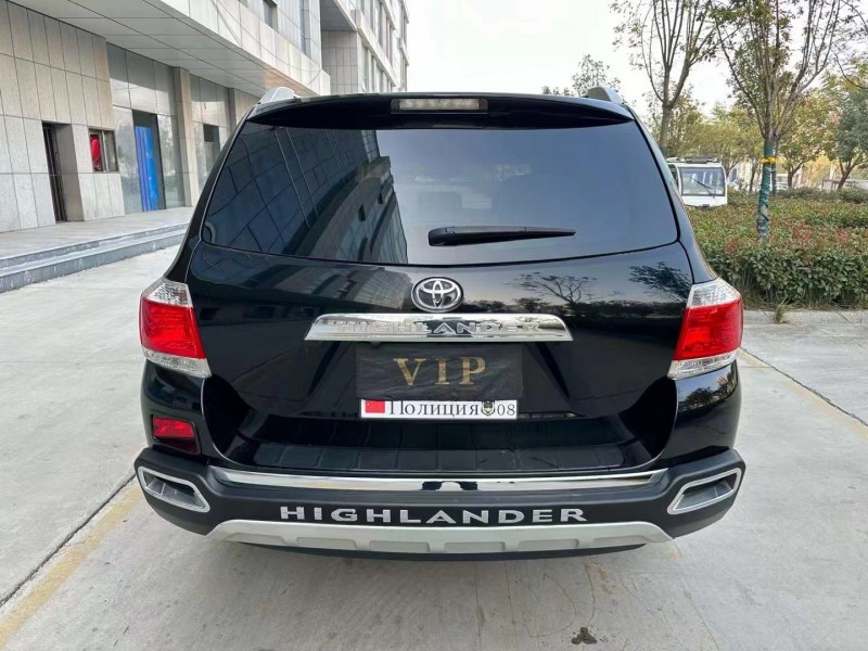 济宁14年丰田汉兰达9