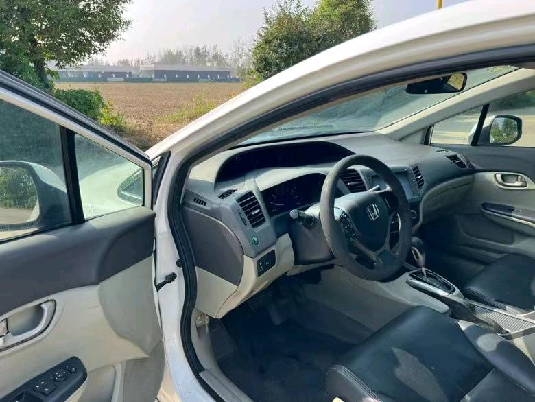 盐城13年本田思域6