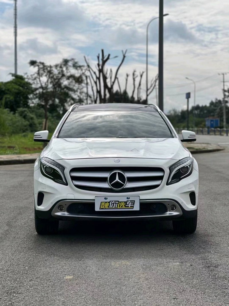 成都16年奔驰CLA1