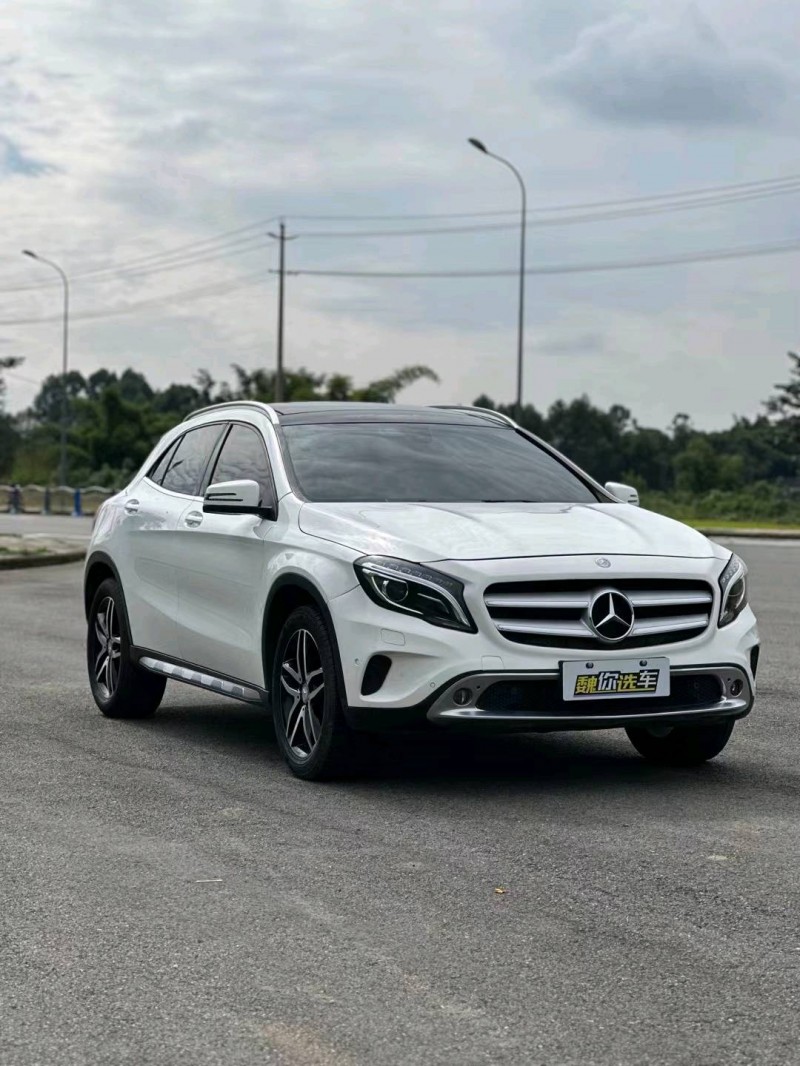 成都16年奔驰CLA3