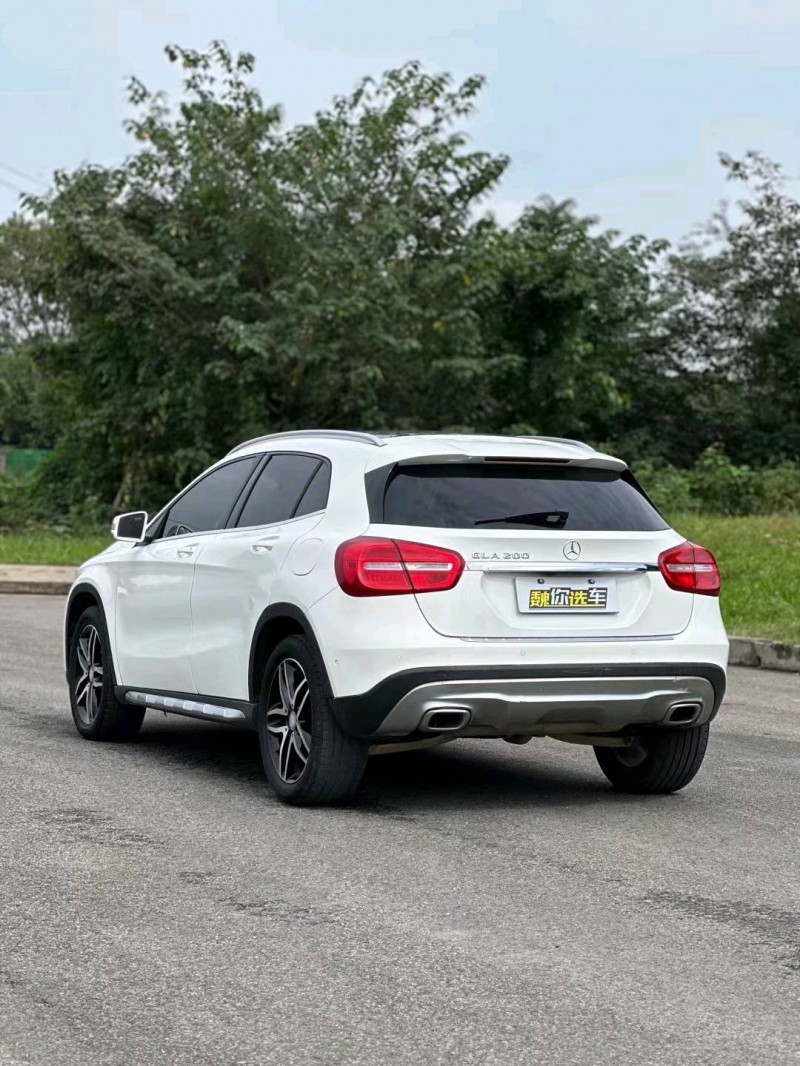 成都16年奔驰CLA4
