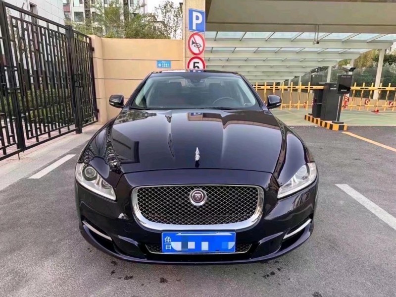 枣庄13年捷豹XJL1