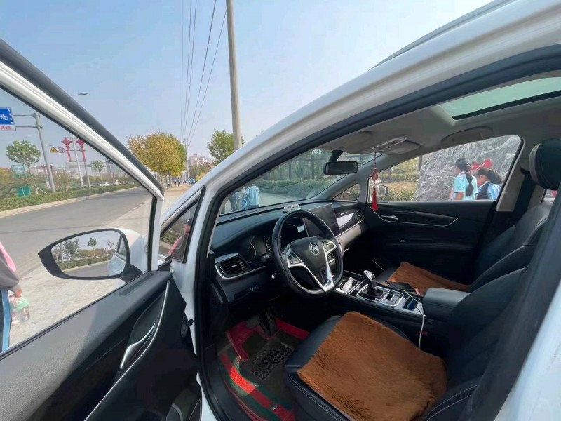 沧州20年比亚迪宋MAX4