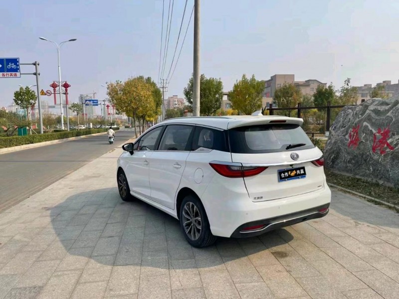 沧州20年比亚迪宋MAX9