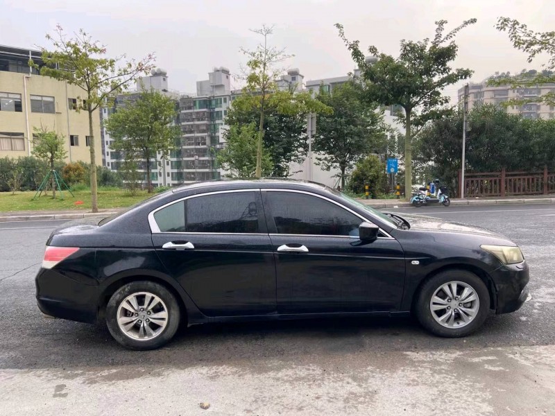 广州09年本田雅阁5