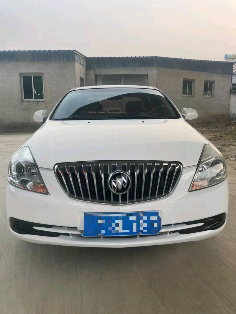 保定16年别克凯越1