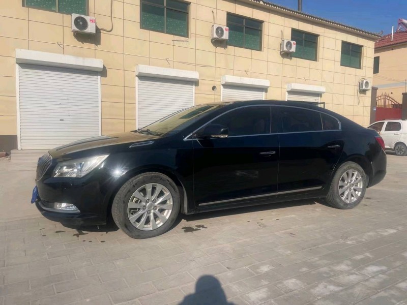 保定15年别克君越2