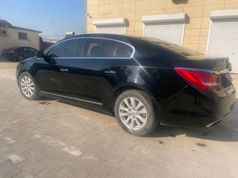 保定15年别克君越3