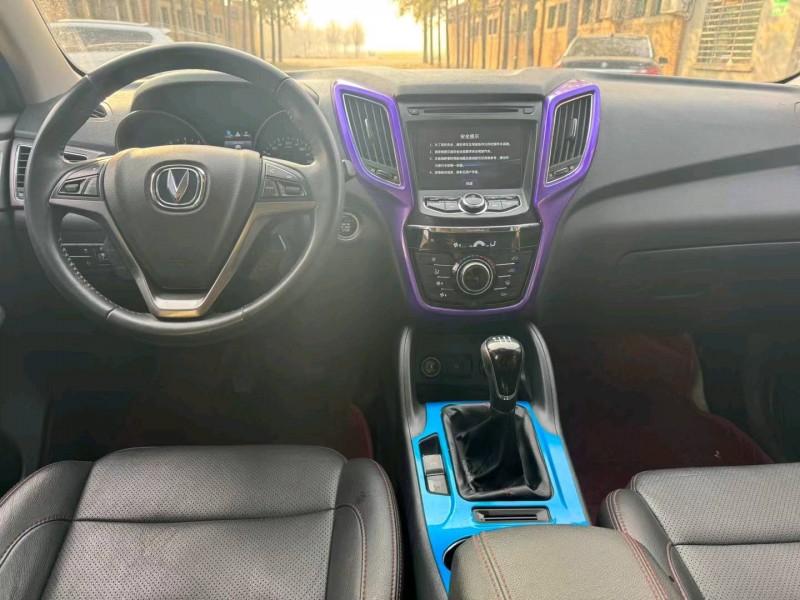 保定16年长安汽车CS757