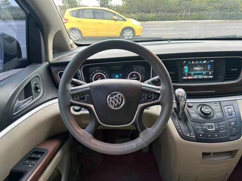 枣庄20年别克GL84