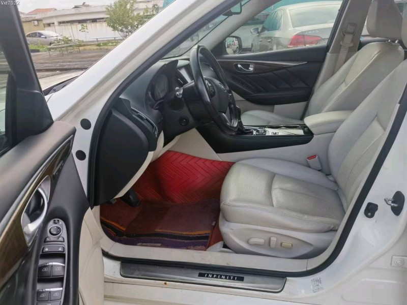 東莞16年英菲尼迪Q50L4