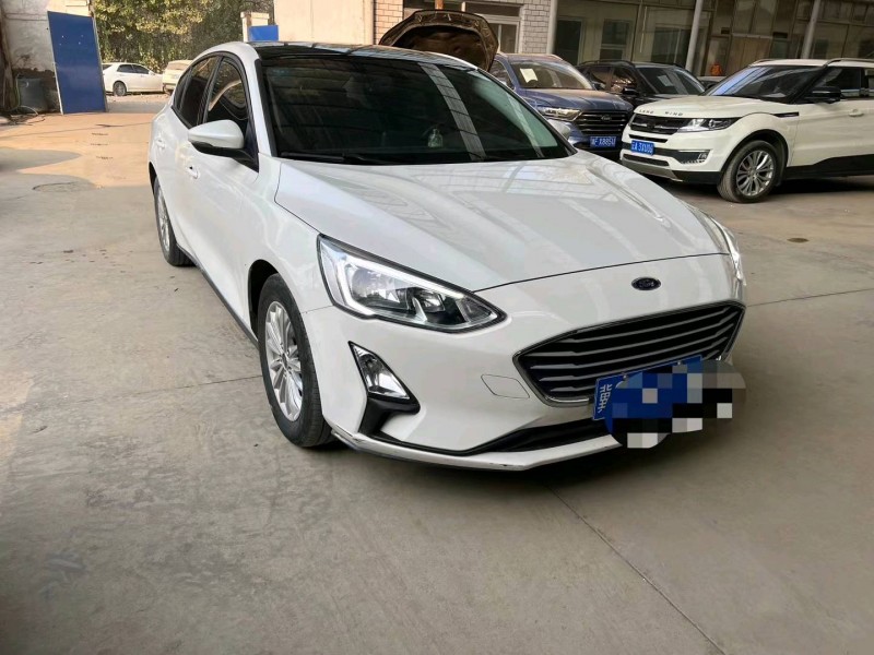 保定19年福特福克斯3