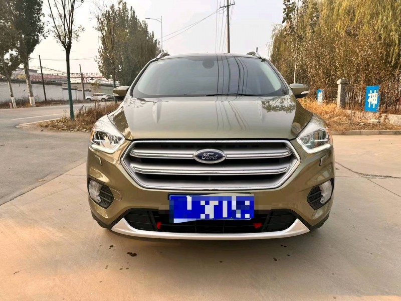 保定17年福特翼虎1