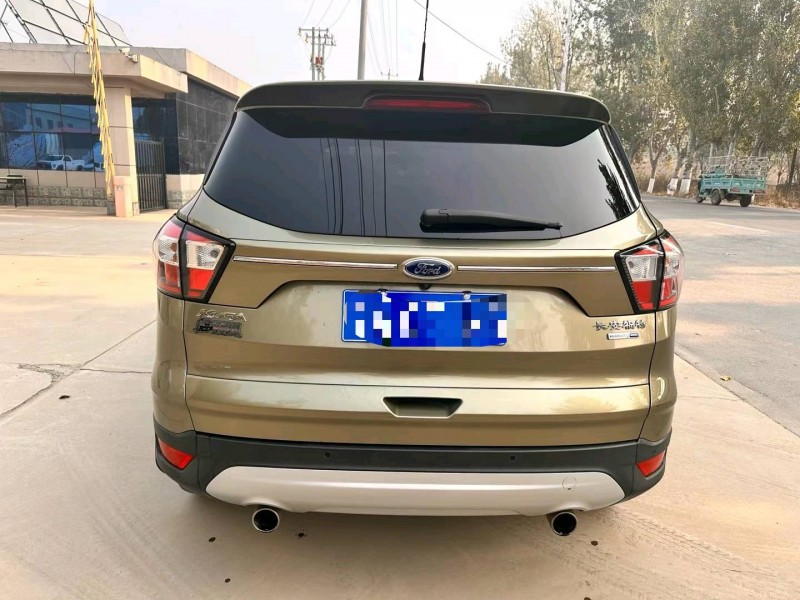 保定17年福特翼虎9