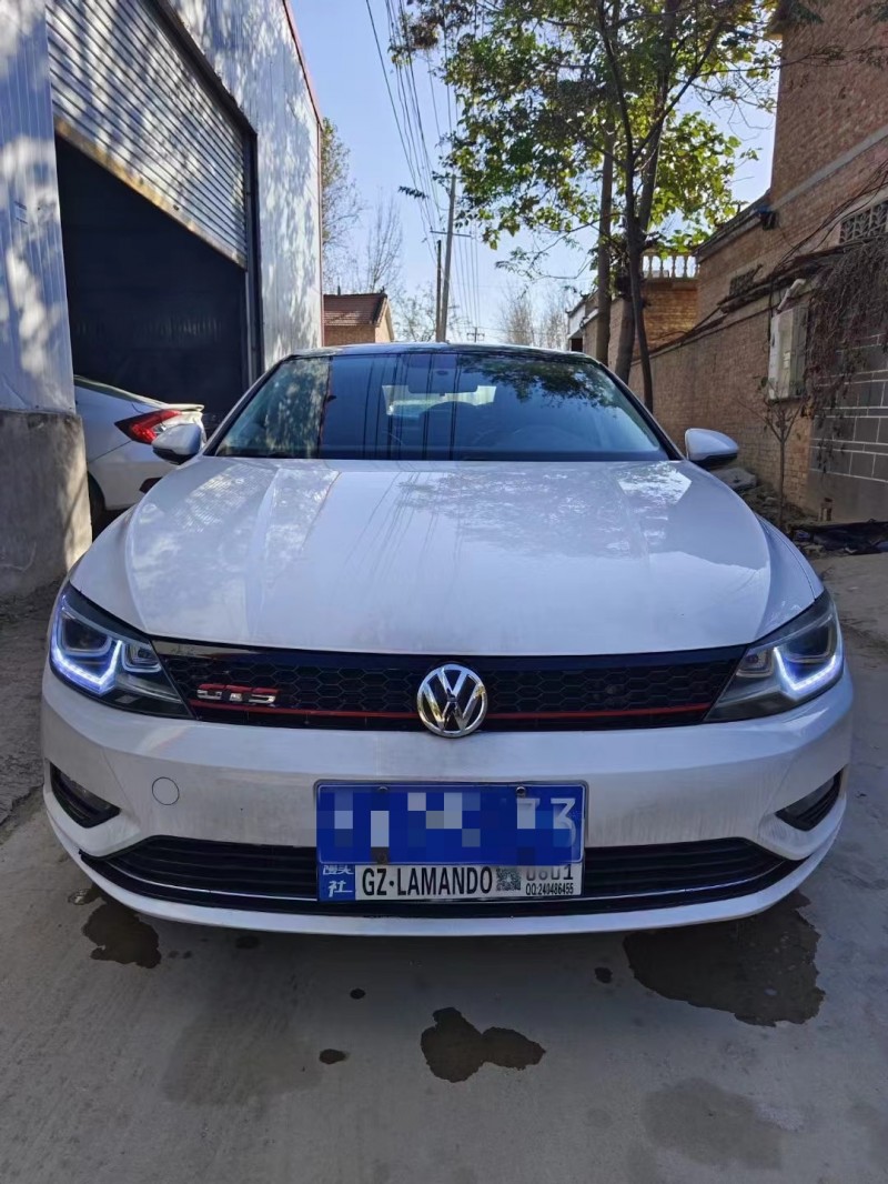 济宁16年大众凌渡1