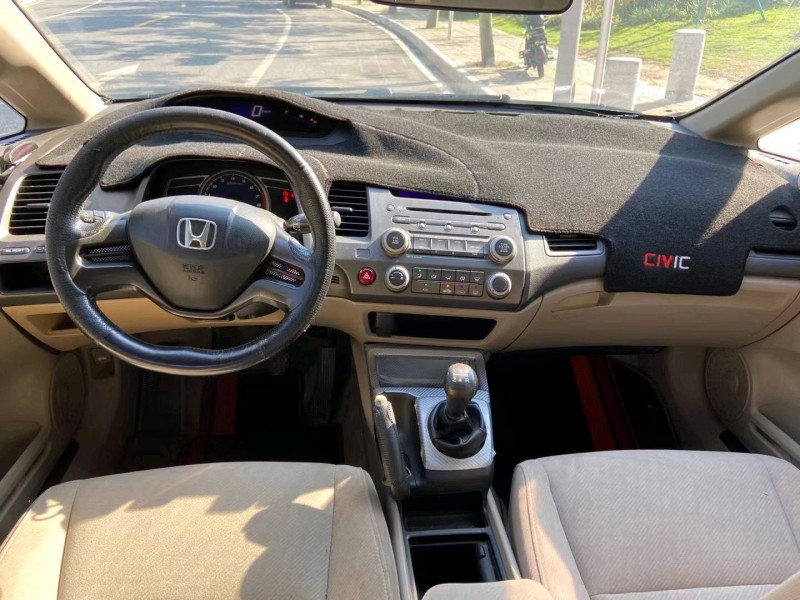 广州09年本田思域6