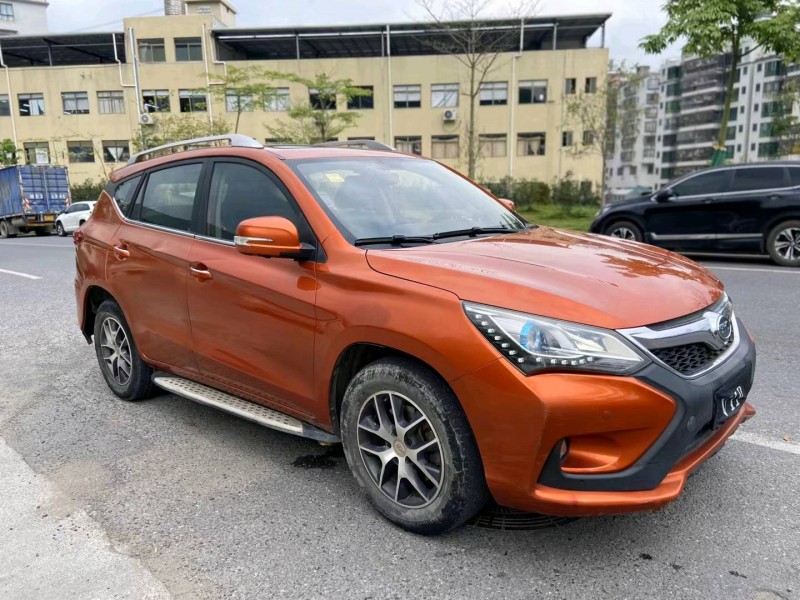 广州16年比亚迪宋2