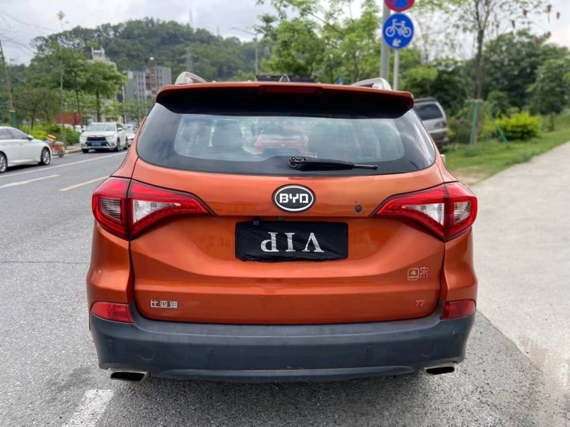 广州16年比亚迪宋4