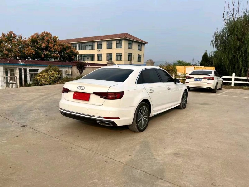 苏州20年奥迪A4L9