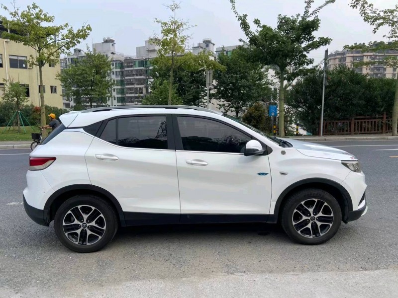 广州17年东南汽车DX34