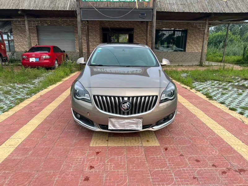 徐州16年别克君威1