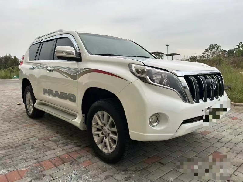 济宁16年丰田普拉多2