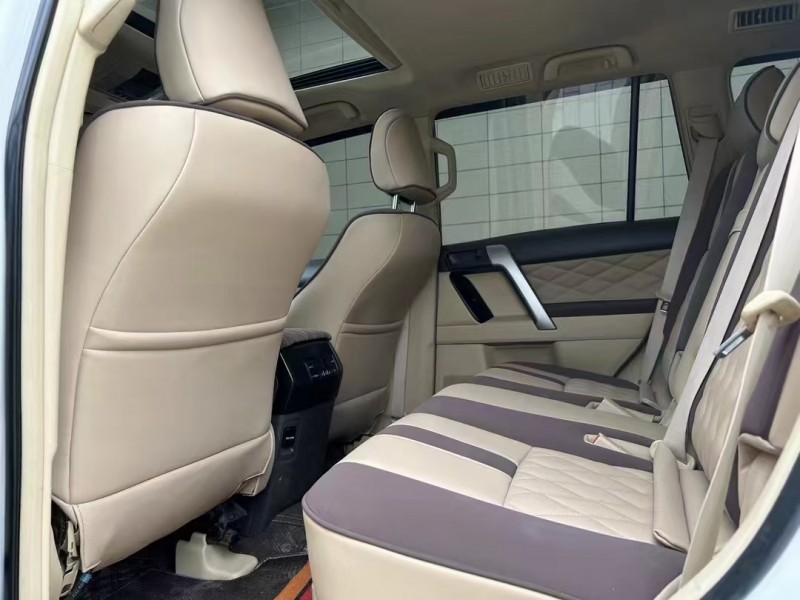 济宁16年丰田普拉多6