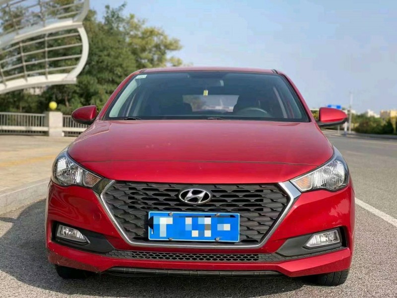 邯郸17年现代悦动1