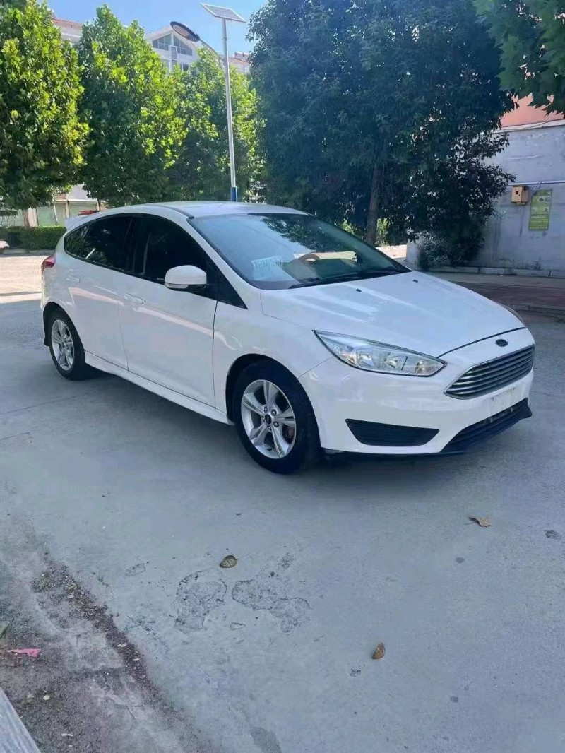 枣庄18年福特福克斯2