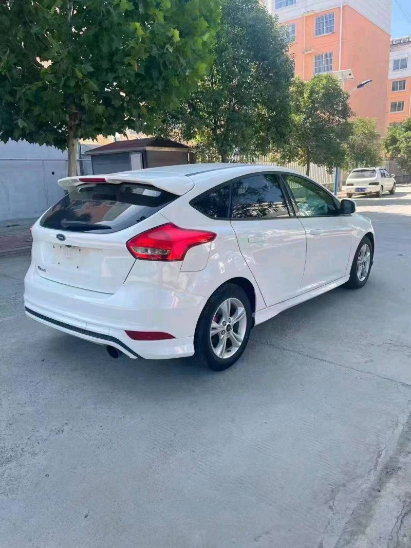 枣庄18年福特福克斯5