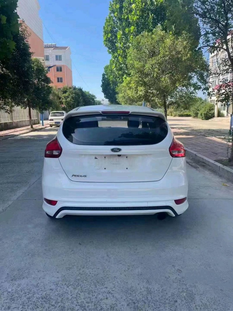 枣庄18年福特福克斯6