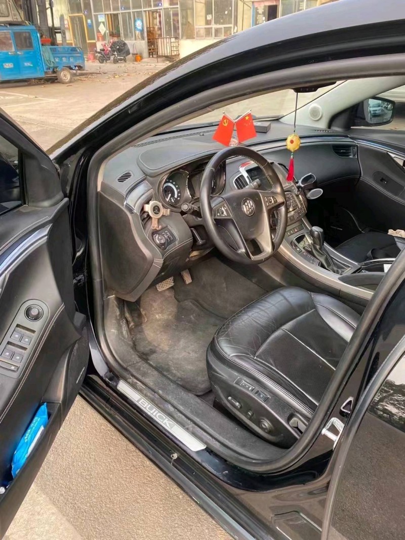 枣庄13年别克君越5