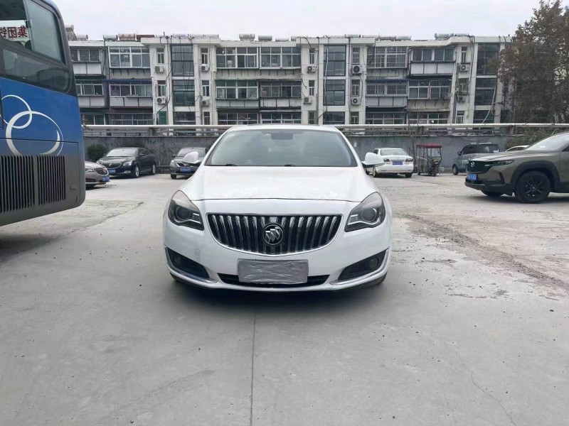 枣庄15年别克君威1