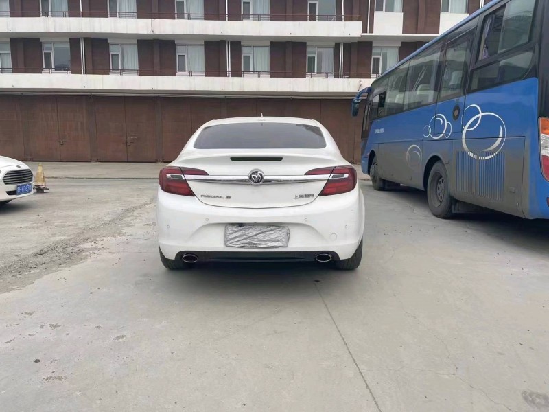 枣庄15年别克君威4