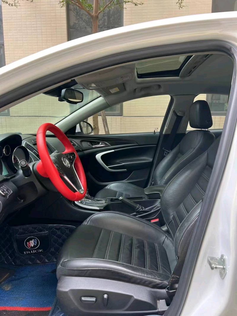 枣庄16年别克君威5