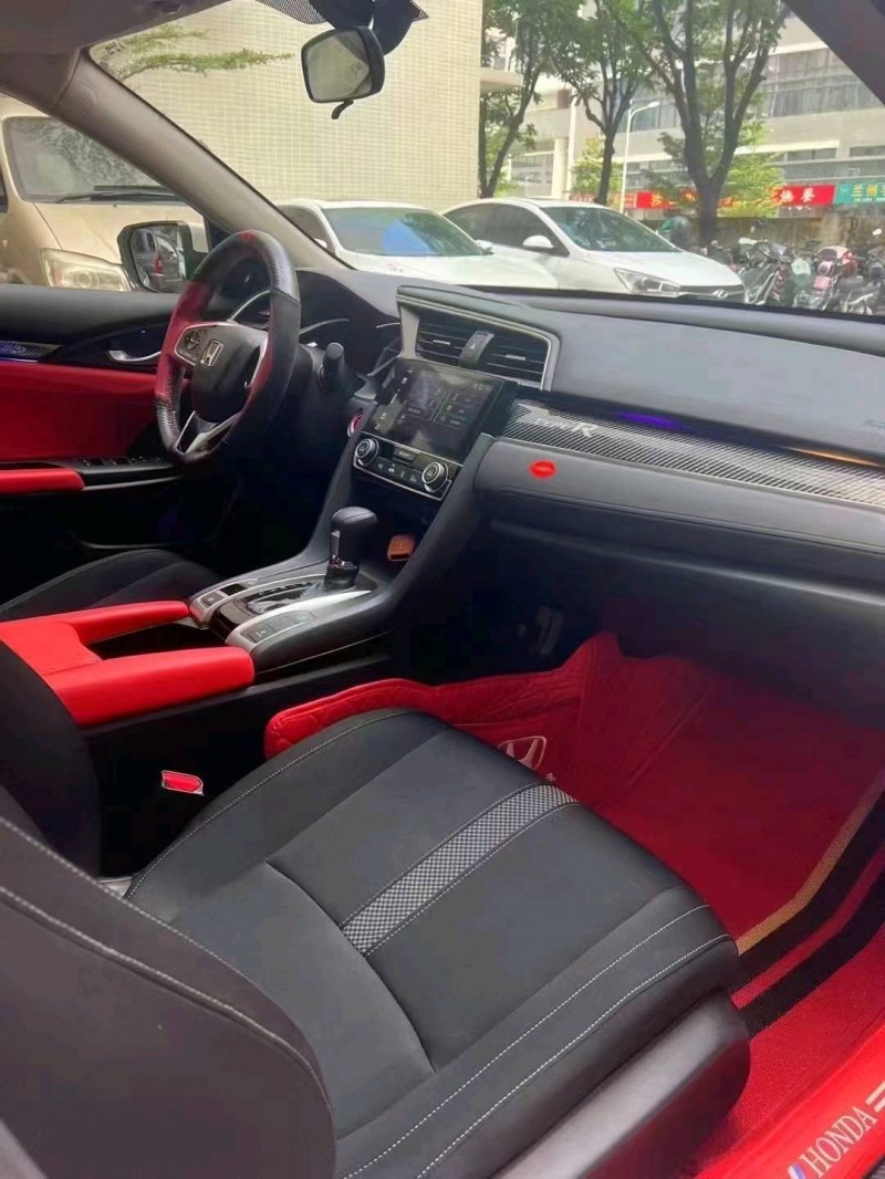 枣庄21年本田思域8