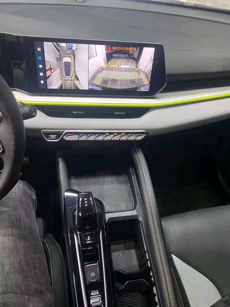 淮南22年吉利缤越4