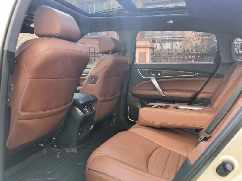 苏州18年本田冠道8