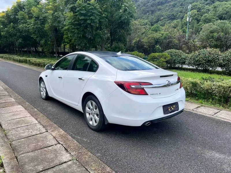 嘉兴16年别克君威4