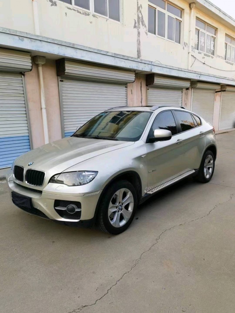 东营11年宝马X63
