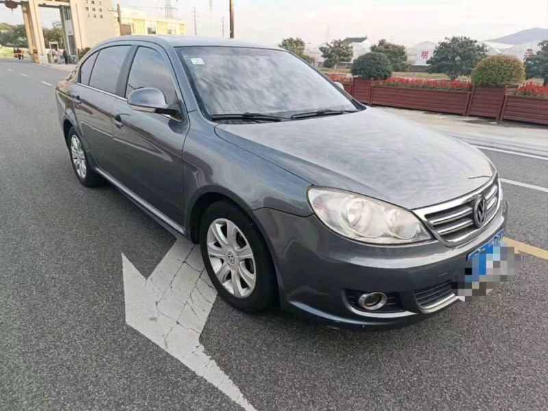 苏州11年大众朗逸9