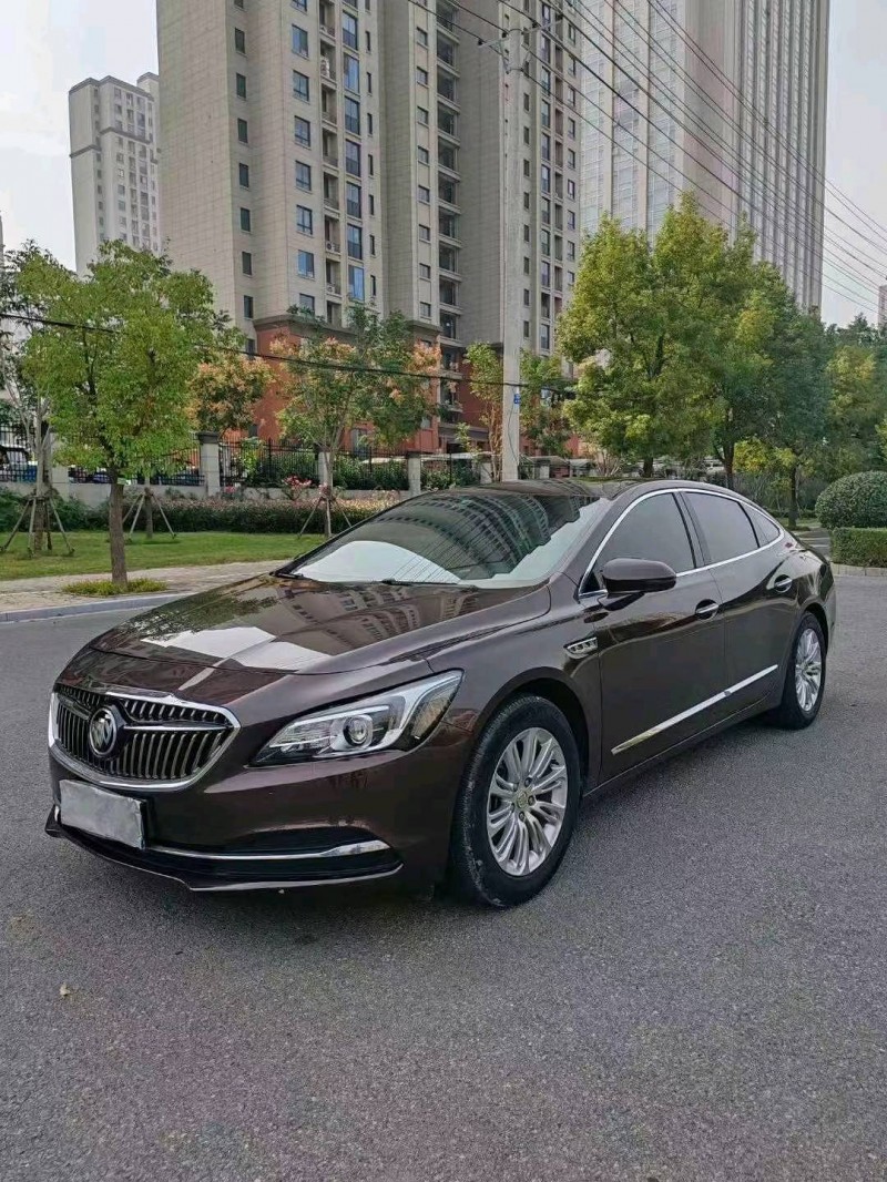 淮南16年别克君越2