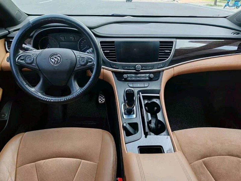 淮南16年别克君越6