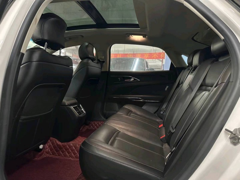 广州17年福特金牛座4