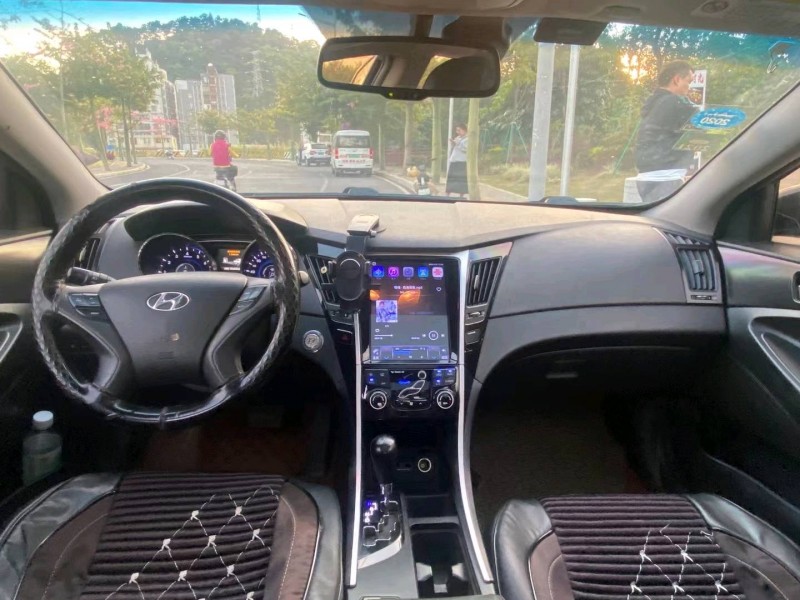 广州14年现代索纳塔八8