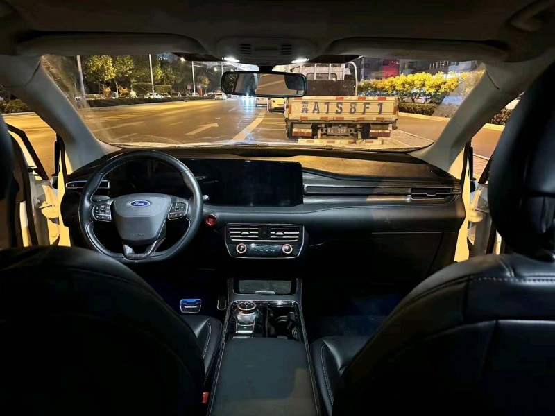 邯郸21年福特锐界8