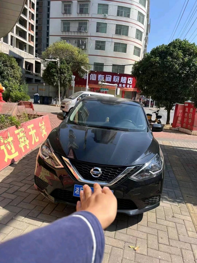 長沙21年日產軒逸1