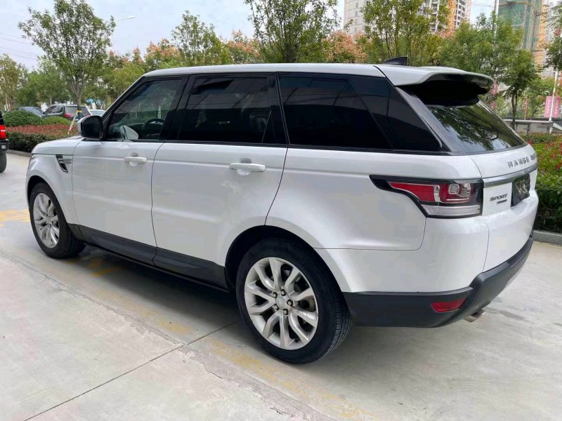 东营17年路虎揽胜5