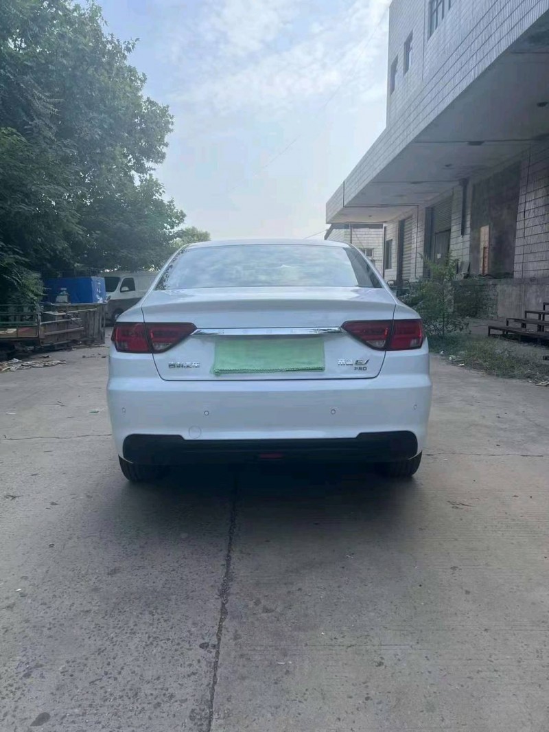 邯郸23年吉利帝豪4