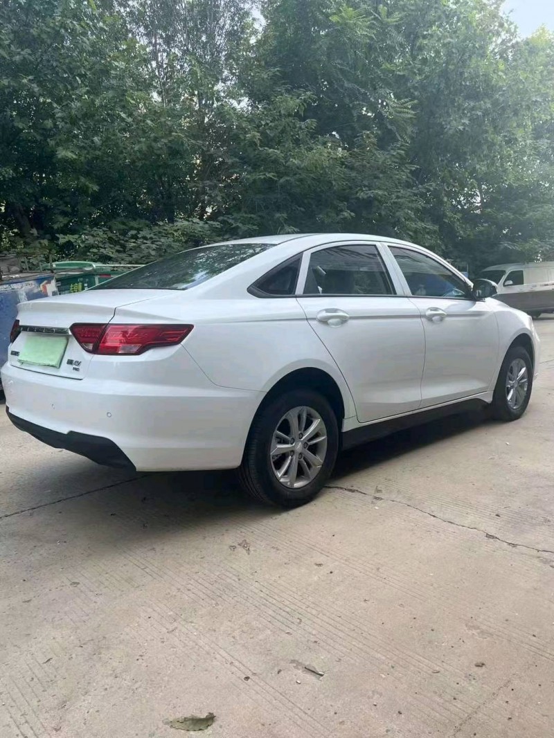 邯郸23年吉利帝豪8